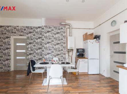 Prodej bytu, 3+1, 97 m²