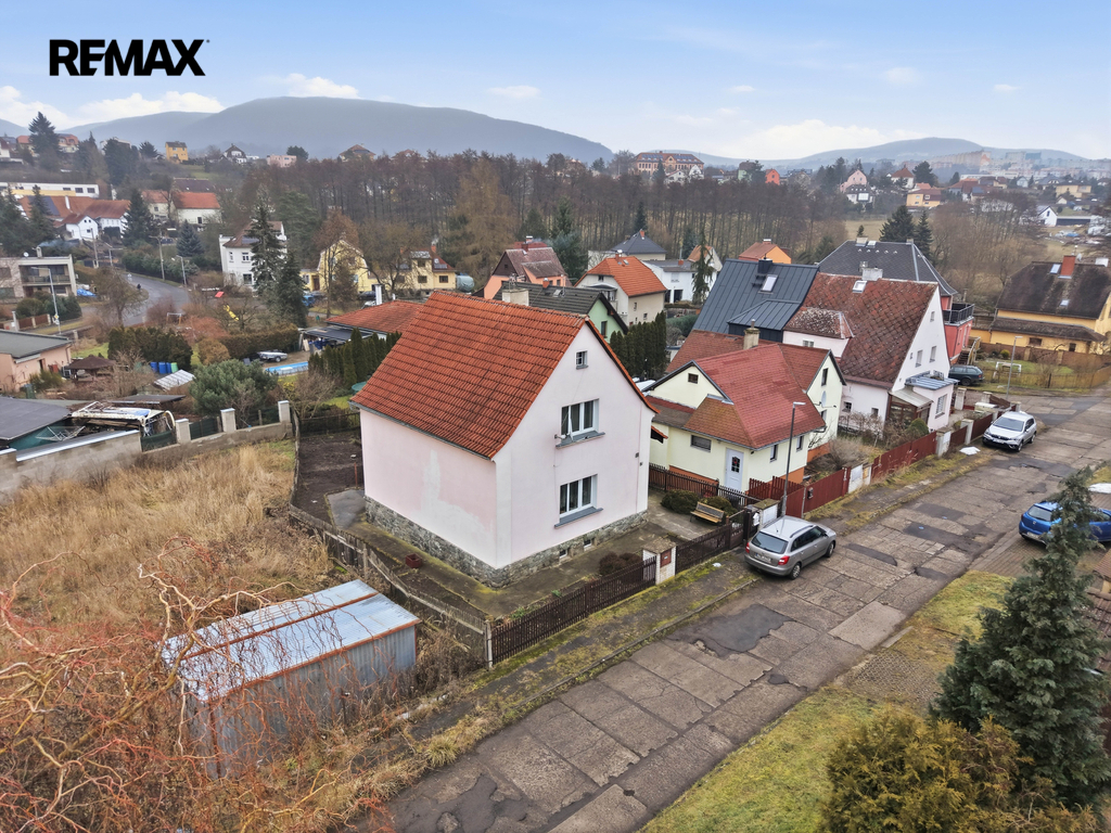rodinny-dum-slovanska-skorotice-usti-nad-labem-martin-strojsa-remax-reality001.jpg