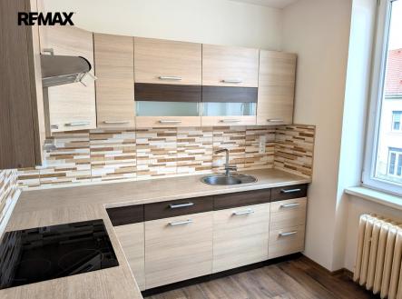 Pronájem bytu, 2+1, 58 m²