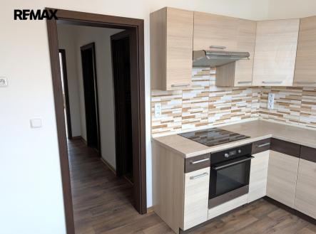 Pronájem bytu, 2+1, 58 m²