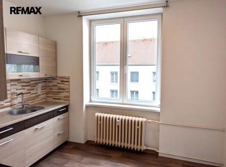 Pronájem bytu, 2+1, 58 m²