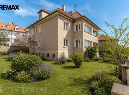 Prodej domu/vily, 472 m² obrázek
