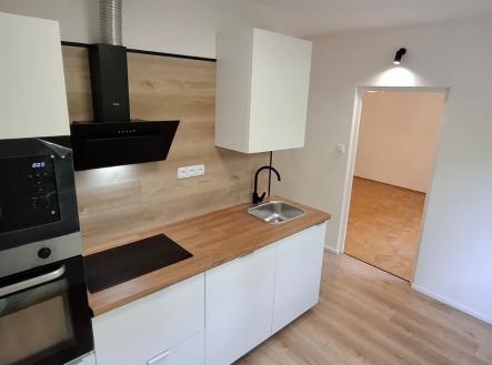Pronájem bytu, 3+1, 84 m²