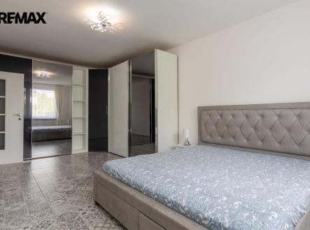 Pronájem bytu, 2+1, 64 m²