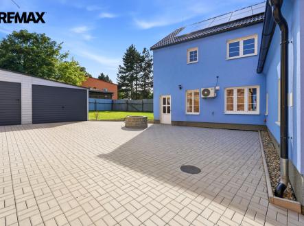 Prodej domu/vily, 304 m²