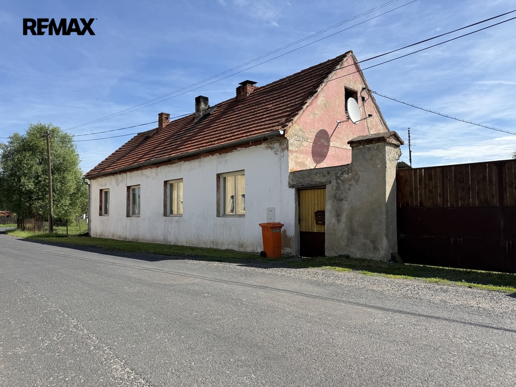 rodinny-dum-chotebudice-michal-vais-reality-makler-remax001.jpg