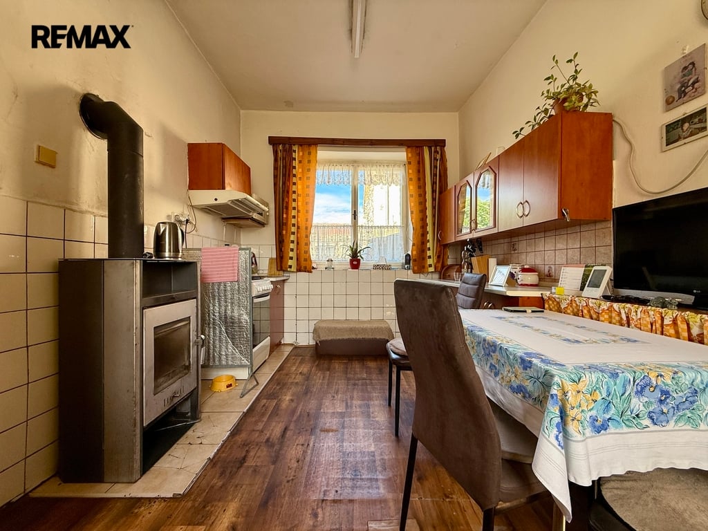 rodinny-dum-chotebudice-michal-vais-reality-makler-remax003.jpg