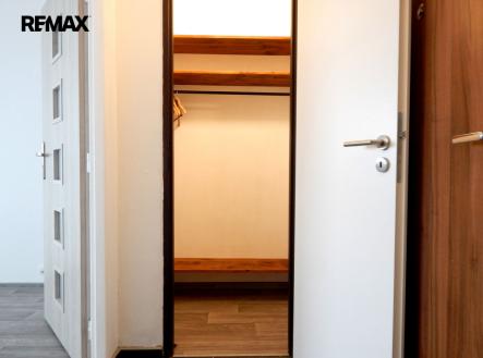 Pronájem bytu, 1+1, 41 m²