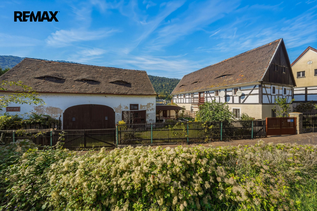 rodinny-dum-malirsky-koutek-usti-nad-labem-martin-strojsa-remax-reality003.jpg