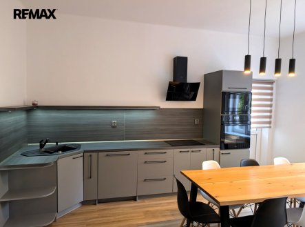 Prodej bytu, 2+1, 70 m²