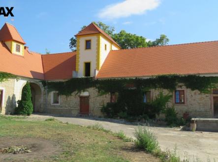 Prodej zemědělského objektu, 5 600 m²