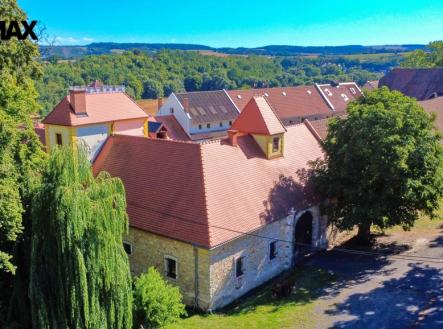 Prodej zemědělského objektu, 5 600 m²