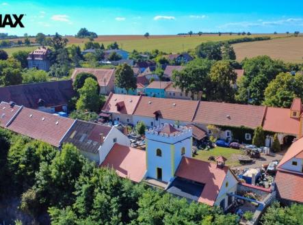 Prodej zemědělského objektu, 5 600 m²