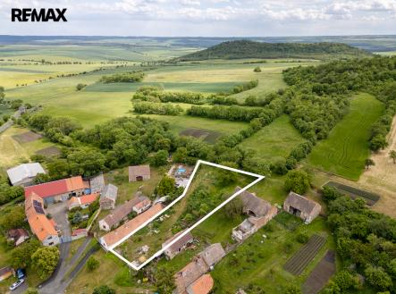 Prodej pozemku pro bydlení, 2 061 m²