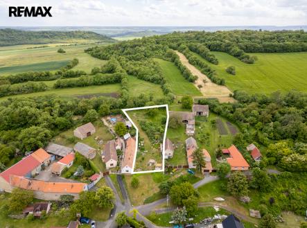 Prodej pozemku pro bydlení, 2 061 m²