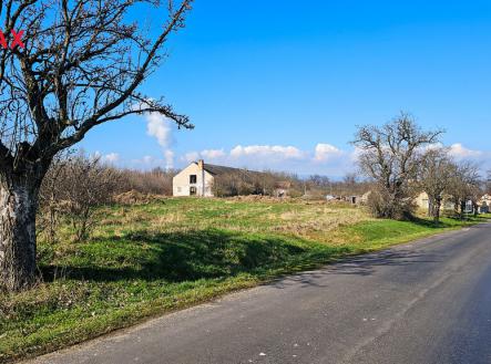 Prodej - pozemek pro bydlení, 864 m²