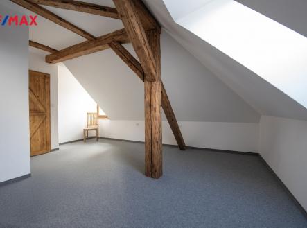 Prodej bytu, 3+kk, 86 m²