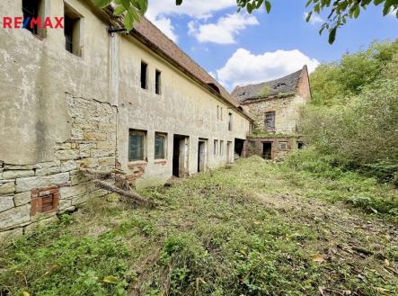 Prodej pozemku pro bydlení, 889 m²