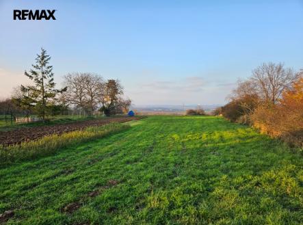 Prodej pozemku pro bydlení, 2 602 m² obrázek