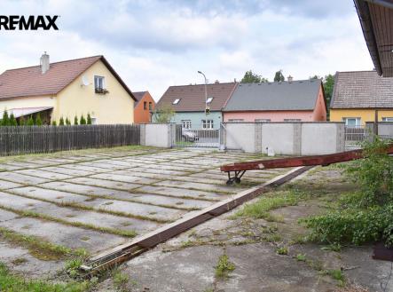 Pronájem výrobní prostor, 452 m²