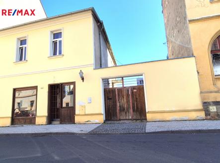Prodej - restaurace, 150 m²