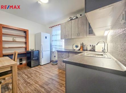 Prodej - hotel, 644 m²