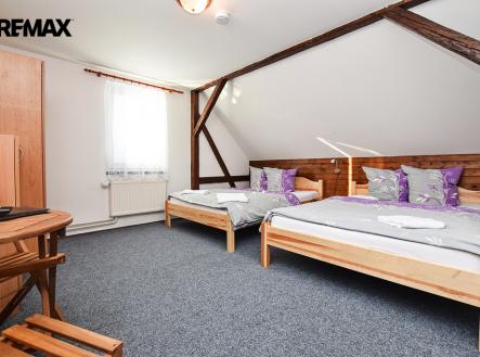 Prodej hotel, 644 m²