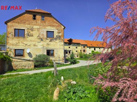 Prodej - zemědělský objekt, 14 444 m²