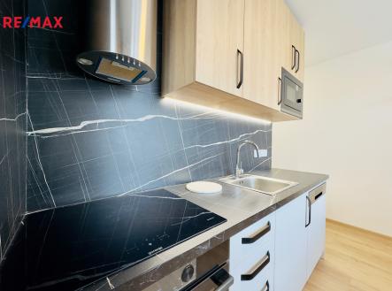 Pronájem bytu, 1+1, 36 m²