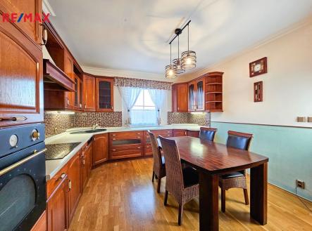 Prodej domu/vily, 397 m²