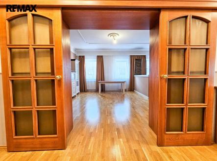 Prodej domu/vily, 397 m²