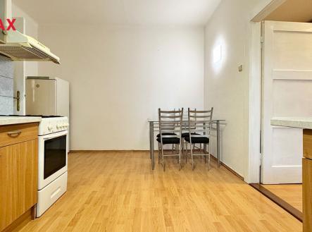 Pronájem bytu, 1+1, 39 m²