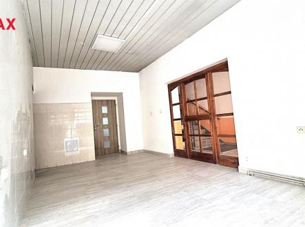 Pronájem obchodní prostor, 70 m²