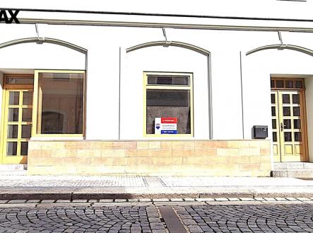 Pronájem obchodní prostor, 70 m²