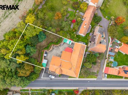 Prodej domu/vily, 670 m²