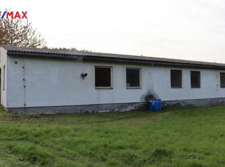 Prodej obchodní prostor, 682 m²