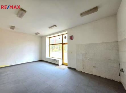 Pronájem obchodní prostor, 47 m²