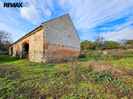 Prodej zemědělského objektu, 2 886 m²