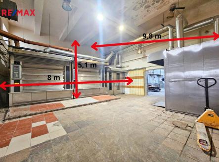 Prodej skladovací prostor, 950 m²