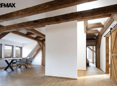 Pronájem bytu, 3+kk, 94 m²