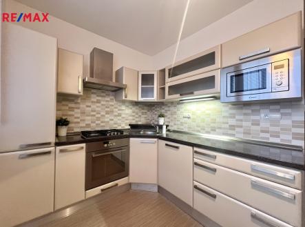 Prodej bytu, 4+1, 79 m²