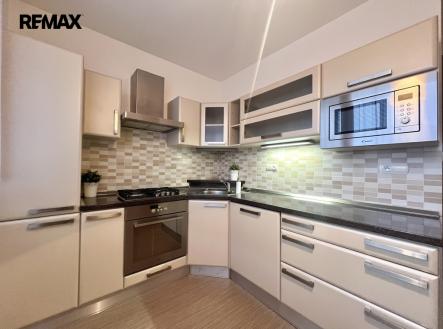 Prodej bytu, 4+1, 79 m²