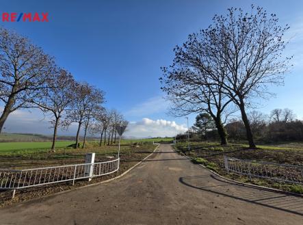 Prodej pozemku pro bydlení, 4 689 m²