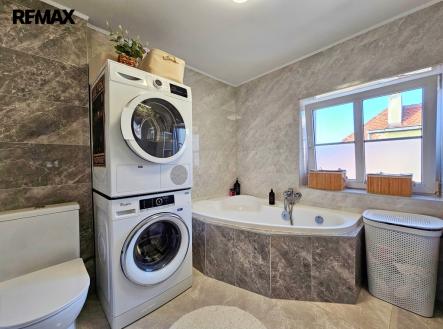 Prodej domu/vily, 290 m²