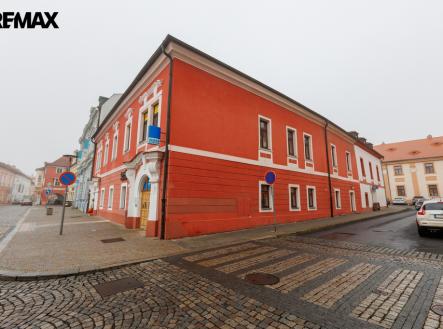 Prodej obchodní prostor, 710 m²