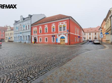 Prodej obchodní prostor, 710 m²