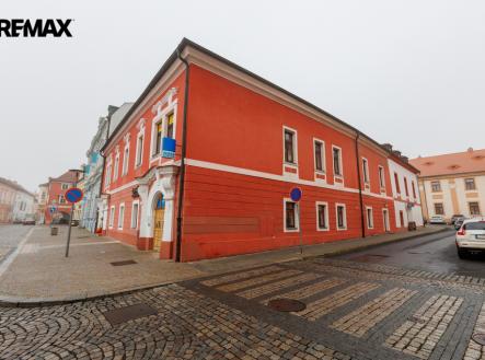 Prodej obchodní prostor, 710 m²