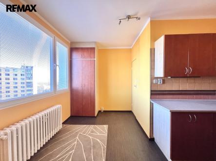 Pronájem bytu, 2+1, 60 m²