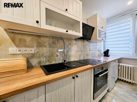 Prodej bytu, 3+1, 70 m²