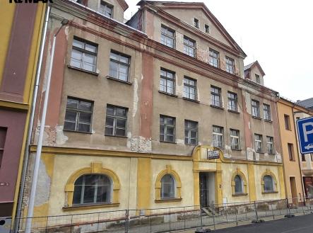 Prodej nájemního domu, 640 m²